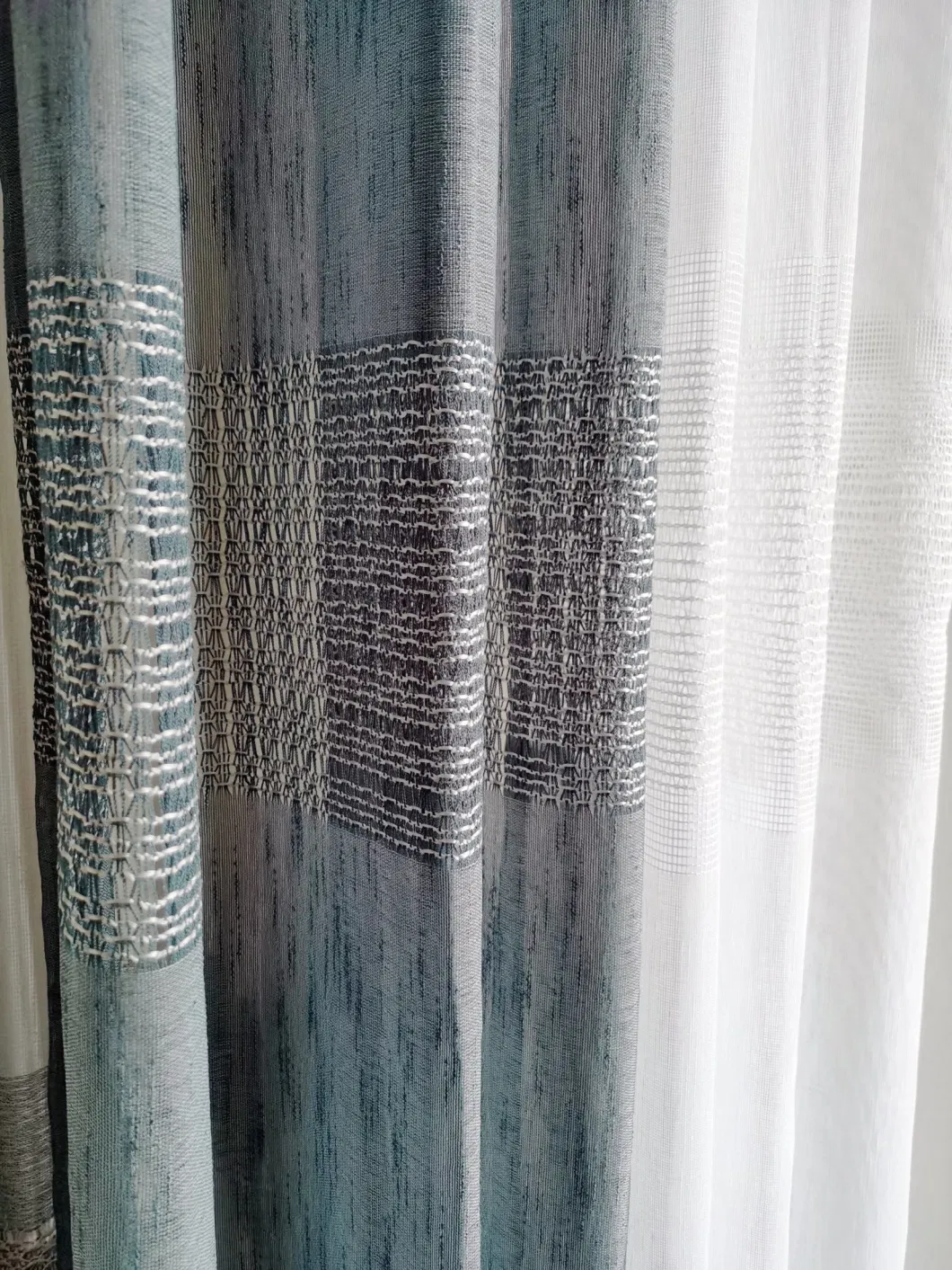 Fashion 100% Polyester Sheer Fabric Curtain